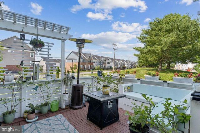 2117 CROSS TRAILS RD, Baltimore, MD 21244
