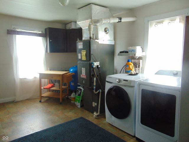 679 S 1050 W, Jamestown, IN 46147