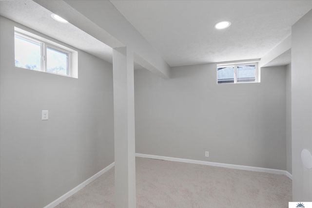 3926 Vernon Avenue, Omaha, NE 68111