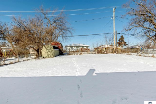 3926 Vernon Avenue, Omaha, NE 68111