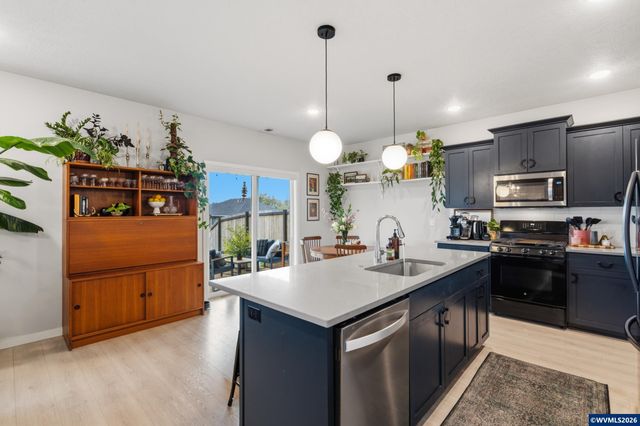 7090 SE Andrea Ln, Corvallis, OR 97330