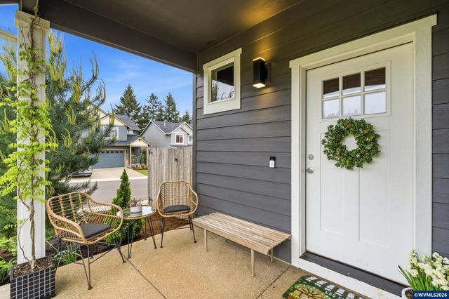 7090 SE Andrea Ln, Corvallis, OR 97330