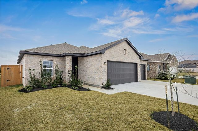 650 Escondido Drive, Dayton, TX 77535