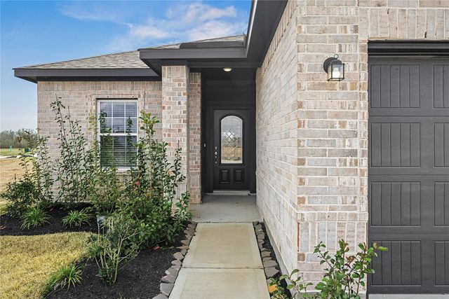 650 Escondido Drive, Dayton, TX 77535