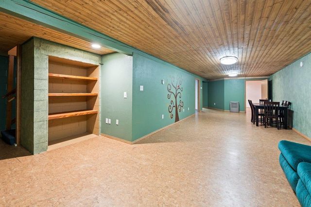 1738 HILTON AVENUE, Fairbanks, AK 99701