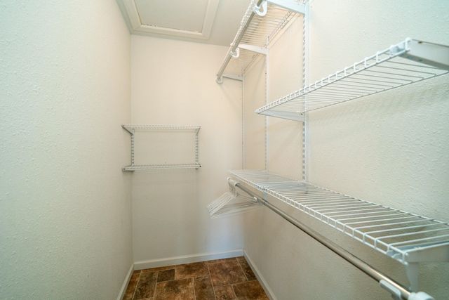 4538 W Loop 281, Longview, TX 75604