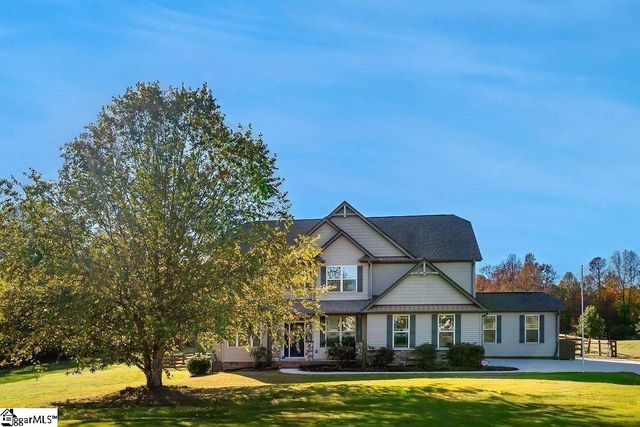 26 Fancy Lane, Travelers Rest, SC 29690