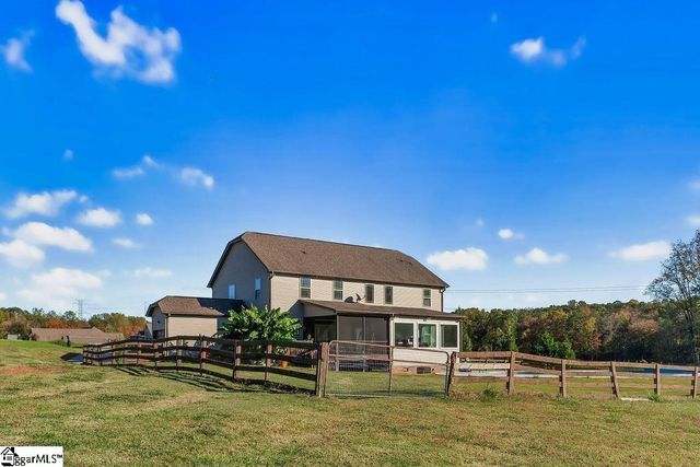 26 Fancy Lane, Travelers Rest, SC 29690