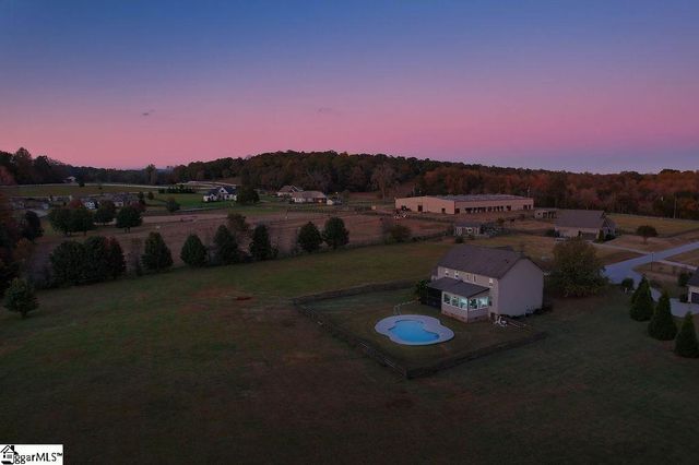 26 Fancy Lane, Travelers Rest, SC 29690