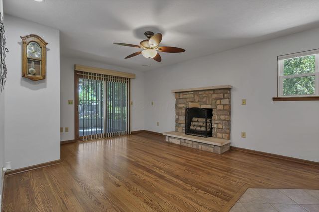 830 Harvest Lane Court, Columbus, OH 43213