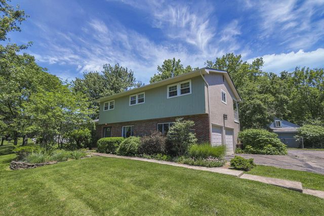 830 Harvest Lane Court, Columbus, OH 43213