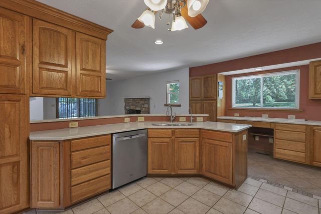 830 Harvest Lane Court, Columbus, OH 43213