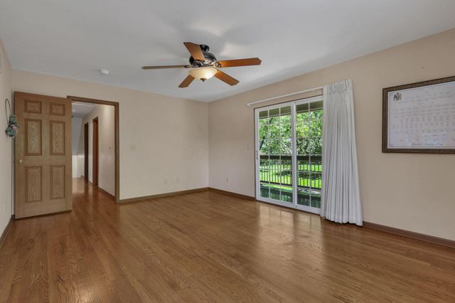 830 Harvest Lane Court, Columbus, OH 43213