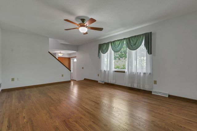 830 Harvest Lane Court, Columbus, OH 43213