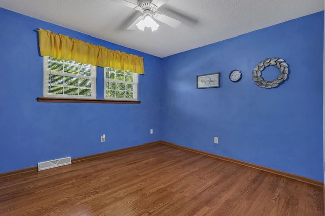 830 Harvest Lane Court, Columbus, OH 43213
