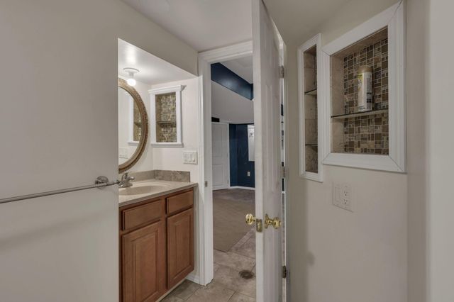 830 Harvest Lane Court, Columbus, OH 43213