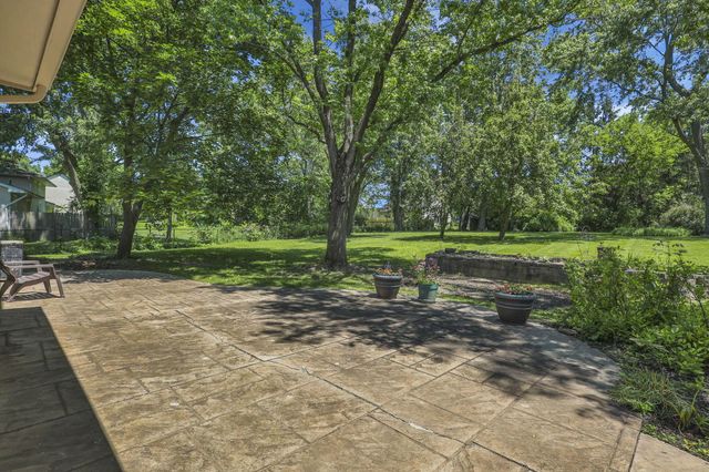 830 Harvest Lane Court, Columbus, OH 43213