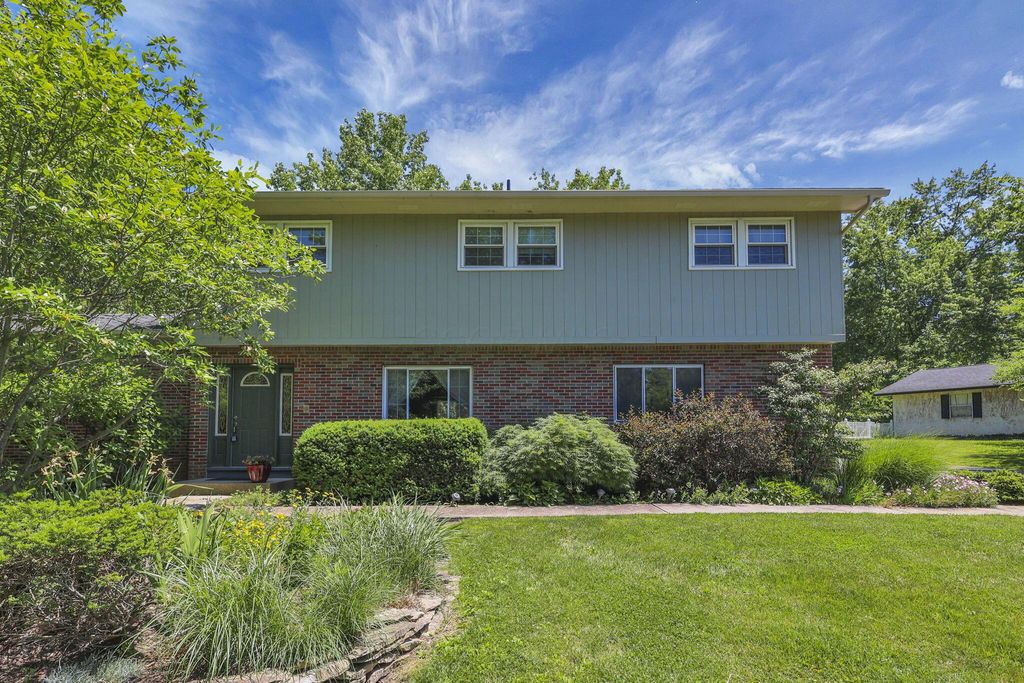 830 Harvest Lane Court, Columbus, OH 43213