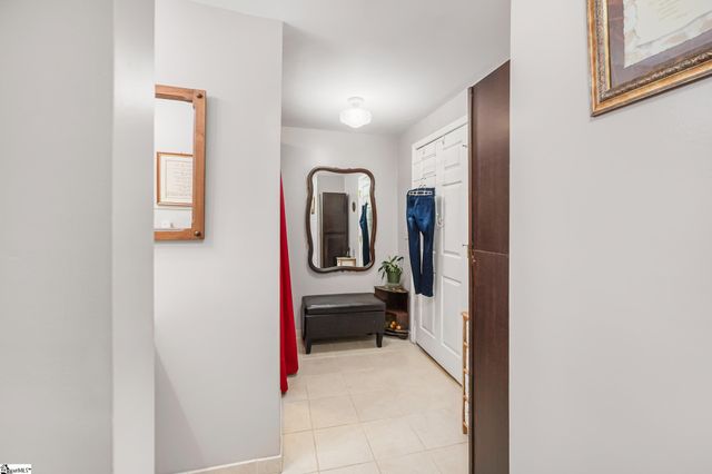 2817 Anderson Road, Greenville, SC 29611