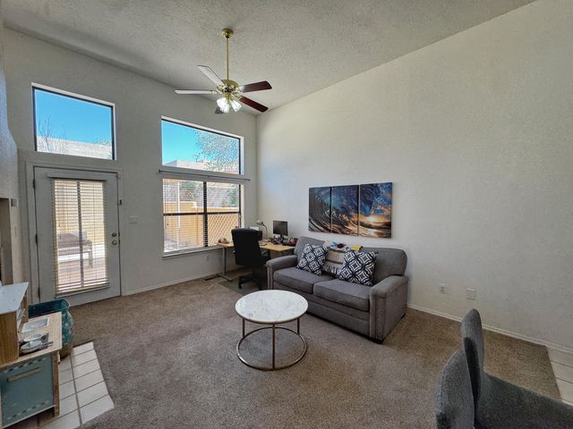 2135 Coyote Willow Avenue NE, Albuquerque, NM 87122