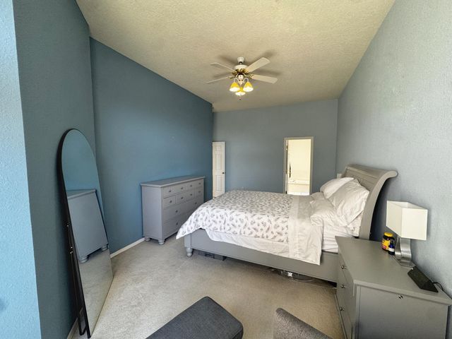 2135 Coyote Willow Avenue NE, Albuquerque, NM 87122