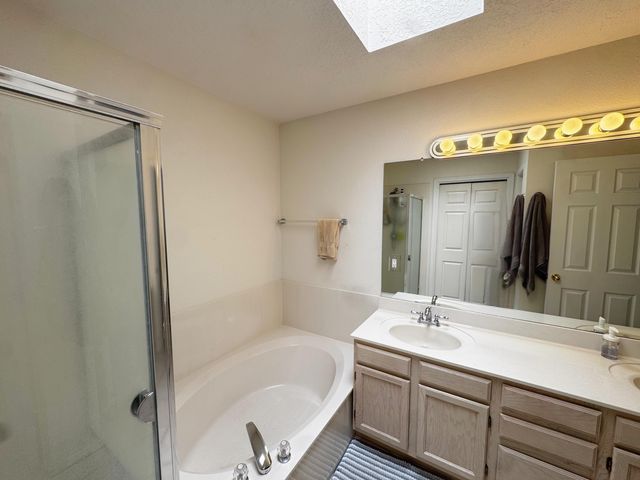 2135 Coyote Willow Avenue NE, Albuquerque, NM 87122