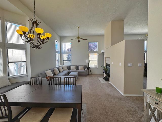 2135 Coyote Willow Avenue NE, Albuquerque, NM 87122