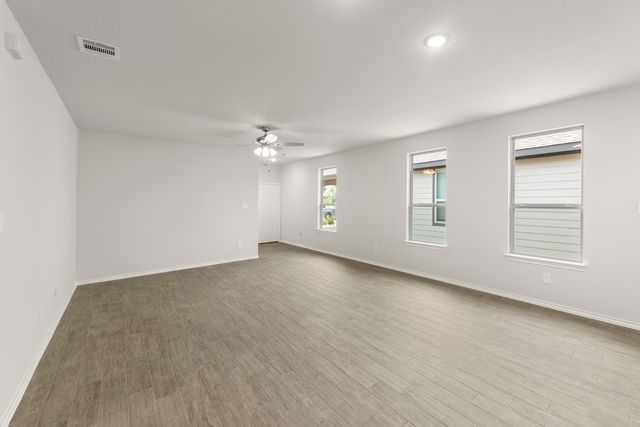 1708 Elle Lane, Aubrey, TX 76227