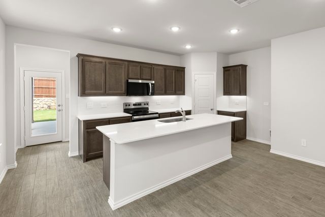 1708 Elle Lane, Aubrey, TX 76227
