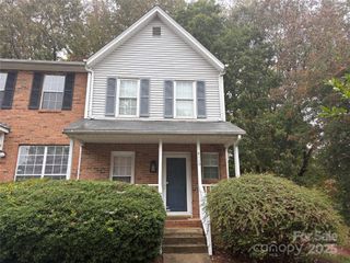 6410 Windsor Gate Lane, Charlotte, NC 28215