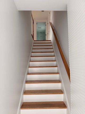 55 Mansfield B, Gloucester, MA 01930