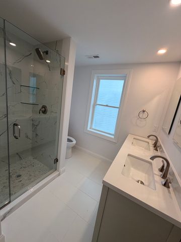 55 Mansfield B, Gloucester, MA 01930