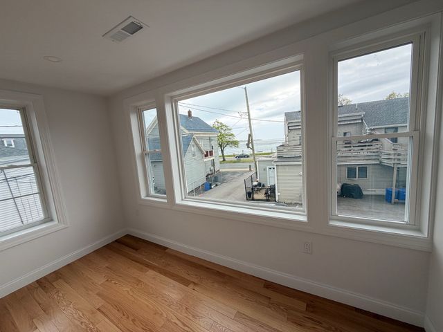 55 Mansfield B, Gloucester, MA 01930