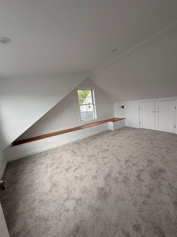 55 Mansfield B, Gloucester, MA 01930