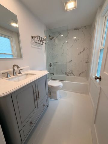 55 Mansfield B, Gloucester, MA 01930