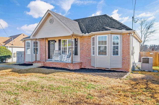 1120 Palmer Ave, Madison, TN 37115