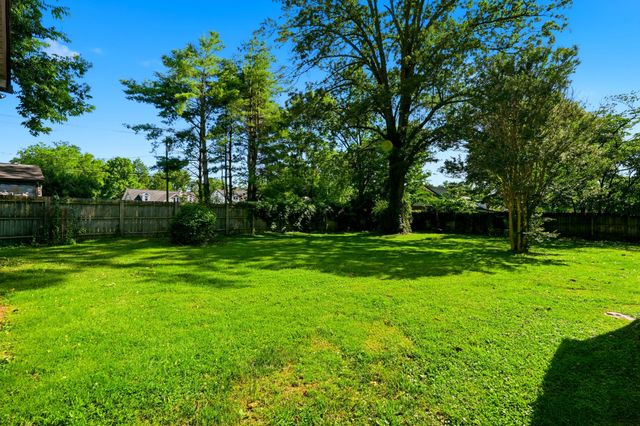 310 N Hume Ave, Gallatin, TN 37066