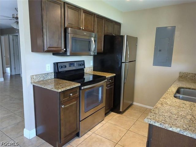 1503-1505 SW 48th TER, Cape Coral, FL 33914