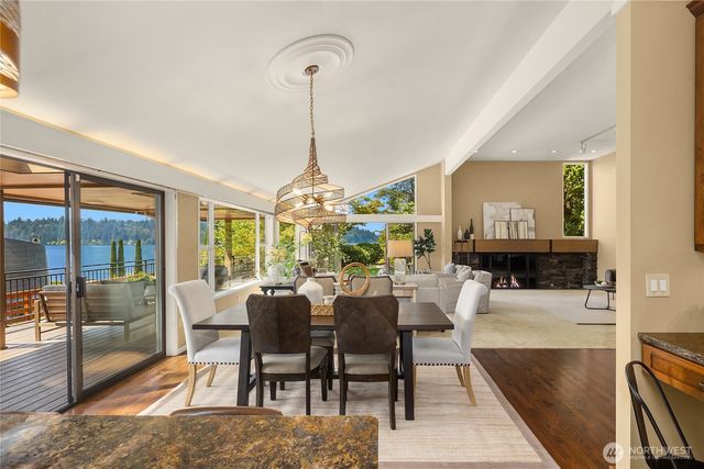 5919 77th Avenue SE, Mercer Island, WA 98040