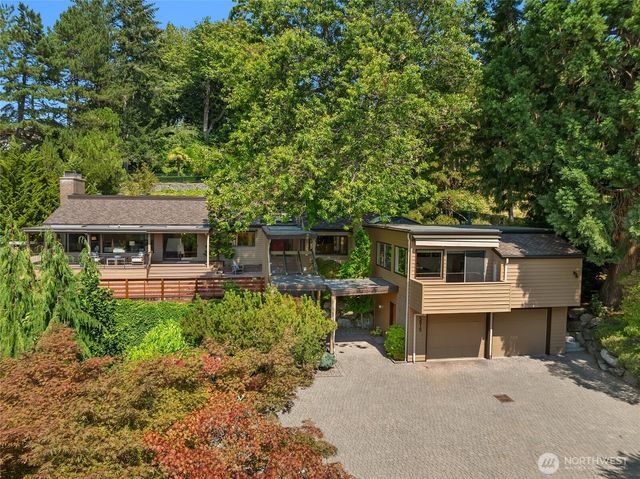 5919 77th Avenue SE, Mercer Island, WA 98040