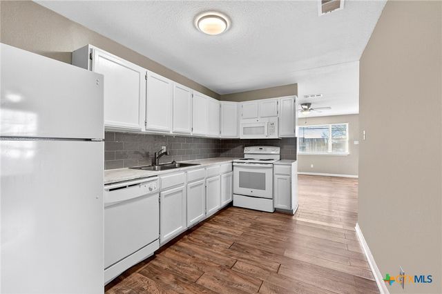 905 Parmer Avenue A, Killeen, TX 76541