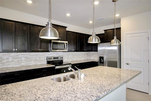 1258 SHORESIDE STREET, Clermont, FL 34714