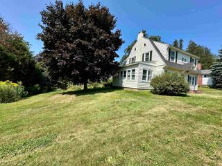8 Berkley Terrace, St. Albans City, VT 05478
