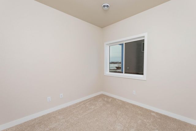 6282 87th Avenue S, Horace, ND 58047