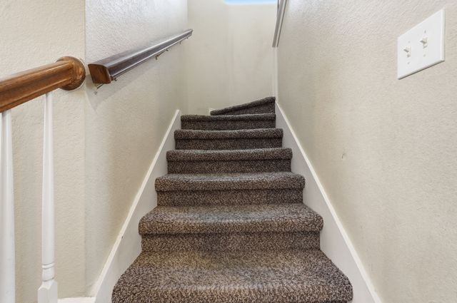 5601 Greenwich Drive, Arlington, TX 76018