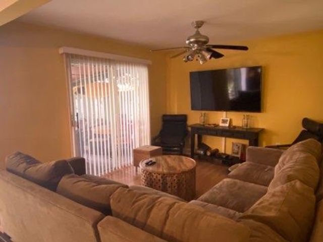 20020 NE 6th Court, Miami, FL 33179