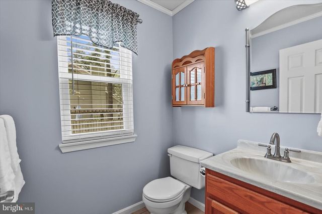 127 HERSHEY CIR, Stewartstown, PA 17363
