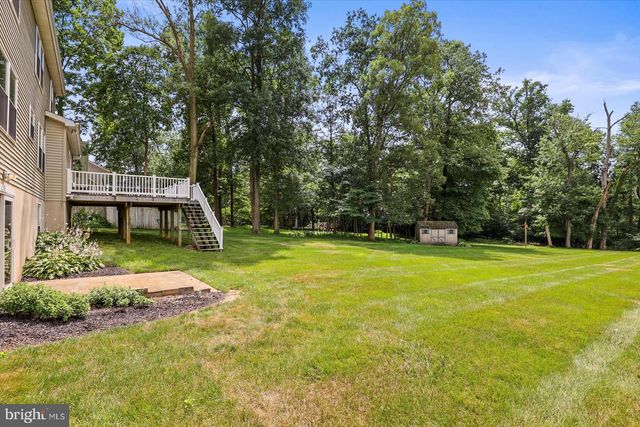 127 HERSHEY CIR, Stewartstown, PA 17363