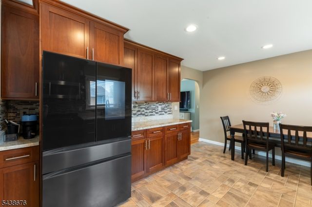 57 Desna St, Piscataway Twp., NJ 08854