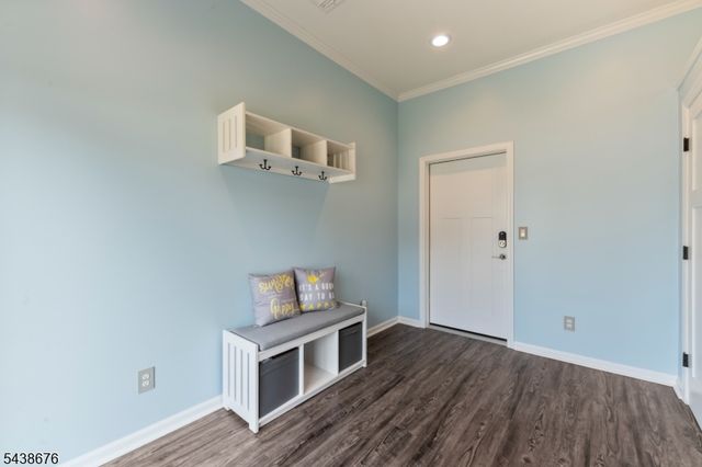 57 Desna St, Piscataway Twp., NJ 08854
